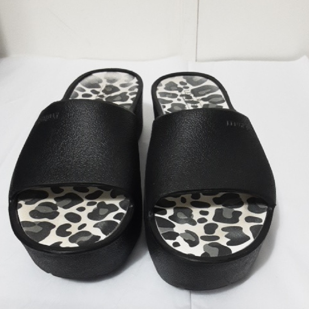 LEMON JELLY Platform Animal Print Insole Sandal‎